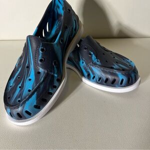 Sperry Blue and Black Shoes with Slip-On Design